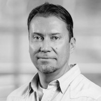 Paavo Mäkelä Email