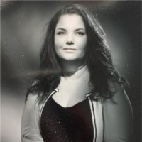 SHIVA Employee Karine RENAULT's profile photo