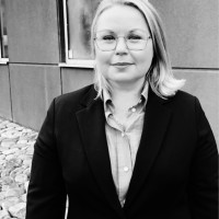 Karin Baker Email