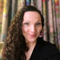 Annie Dipwset Email