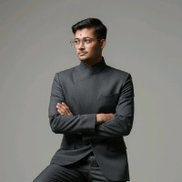 Qnomix Technologies Employee Yash Darji's profile photo