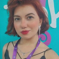 Yes! Cosmetics Employee Larissa Maldonado's profile photo
