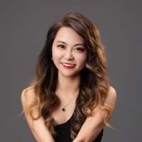 Qurrent Employee Lenka H.'s profile photo