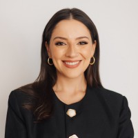 Isabela Ferreira Rousseau Email