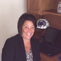 Viwinco Windows Employee Lori Leisey's profile photo