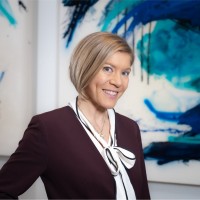 Elizabeth Reinholt