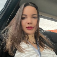 INVIRON Employee Roberta Silva's profile photo