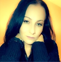 Mirjam Moore Email