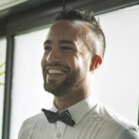 Adrián Vila Email