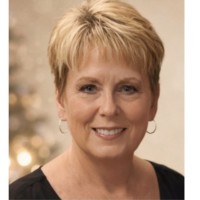 Townsquare Media Employee Lisa Arth's profile photo