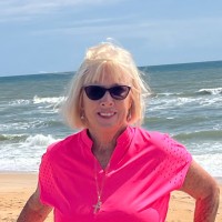 Oakstrand Realty Employee Christine Sosa's profile photo