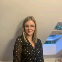 Océane Desnoyers Email