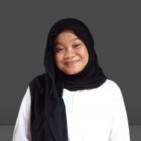 Institut Teknologi Sepuluh Nopember (ITS) Employee Nur Chalisah's profile photo