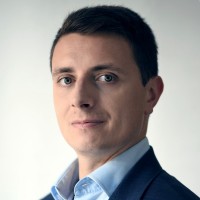 Piotr Jasiński Email