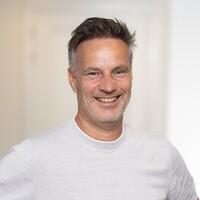Edgar de Leeuw Email
