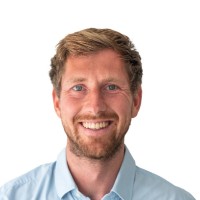 Philipp Roll Email
