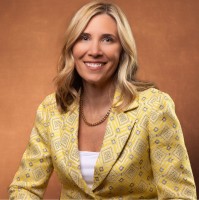 Maureen Coomler Email & Phone Number