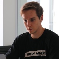 Богдан Несвет Email