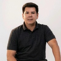 Erick Gualujna Email