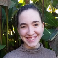 Lia Dankowicz Email