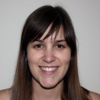 Simone Gonçalves Email & Phone Number