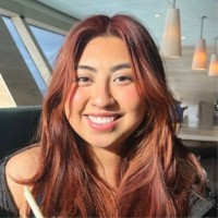 Evelin Lazaro Email & Phone Number