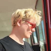 Tigor Bakutin Email