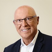 ECHO Fine Properties Employee Abraham Kamor's profile photo