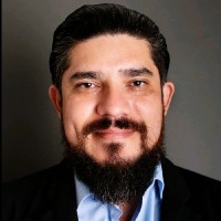 Wander Cubero Hurtado Email