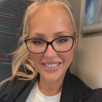 IronmongeryDirect Employee Hayley Smyth's profile photo