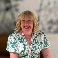 Sue Dutton Email