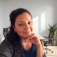 Claudia Lopes Email