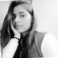 Guru At Home Employee Priyanshi Kohli's profile photo