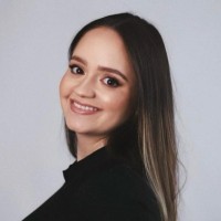 Bruna Menezes Email