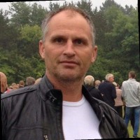 Lars Ravn Email