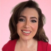 Honeylove Employee Geri Camp's profile photo