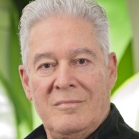 Phil Lyons Email & Phone Number