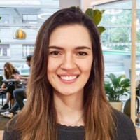 Simone Figueira Guimarães Email