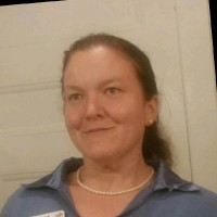 Muddy Paw Pet Salon Employee Becky Burr-Petro's profile photo