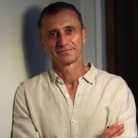 Steve Vella Email