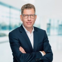 Thomas Lange-Stalinski Email