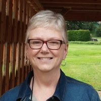 Deb Bobis Email & Phone Number