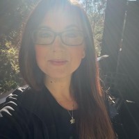 Danielle Howe Email