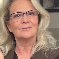 InnVentures IVI LP Employee Kim Thacker's profile photo