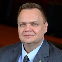 Robert Wright Email & Phone Number