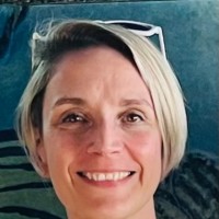 Yorkshire Ambulance Service NHS Trust Employee Julia Nixon's profile photo