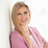 Beth Gunter
