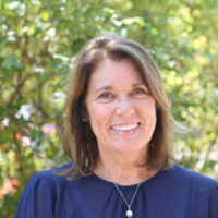 Dorreen Roth Email & Phone Number