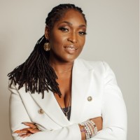 Loanna Thomaseau Email & Phone Number