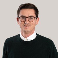 Simon Hefel Email